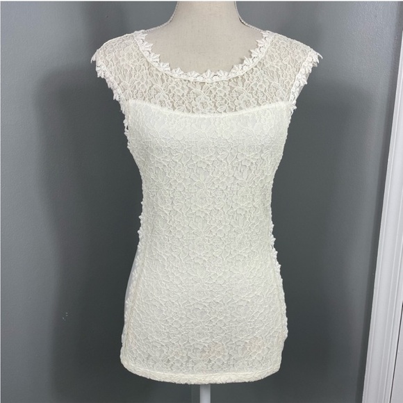 NWT Express Lace Blouse sz S - Picture 11 of 11